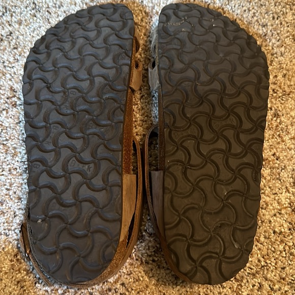 Birkenstock sandals with ankle strap - Picture 2 of 6